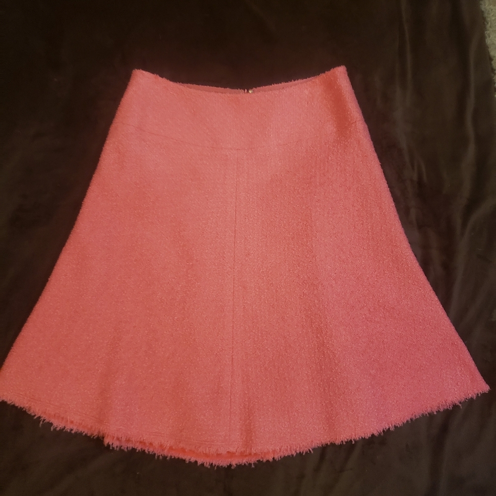 👑 VFOY Vintage I.N.C Pink Tweed Bouclé Skirt with Raw Fringed Hem Size 2 - Rare